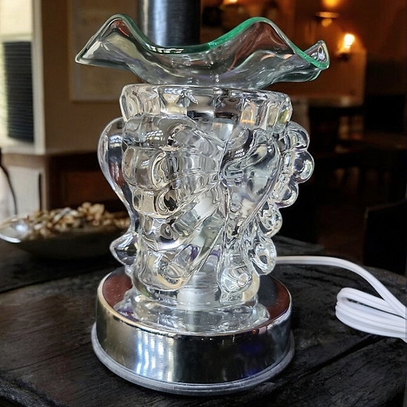 Clear Butterfly Aroma Lamp - Picture 4 of 8